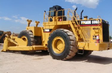 cat wheel dozer for rent